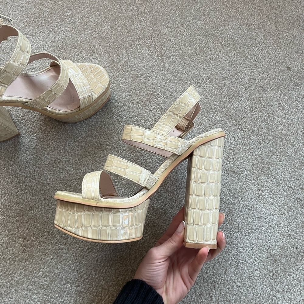Platform Block Heel Sandals in Cream Croc-Embossed Leather
